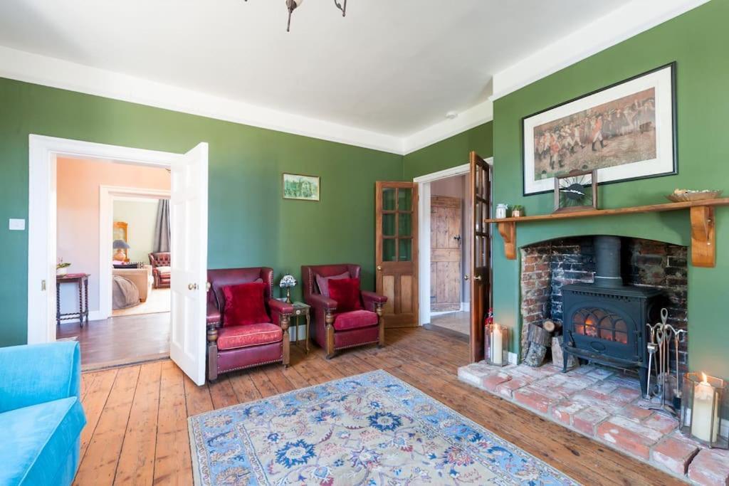 Firs Sleeps 15 Stunning Country House With Hot Tub Sudbourne Exterior photo